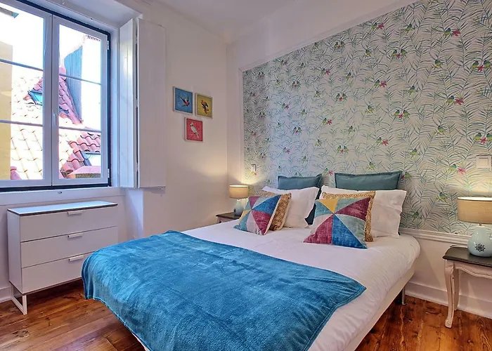 Localtraveling Alfama River View - Family شقة