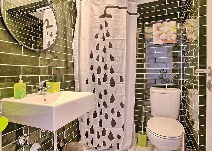 Localtraveling Alfama River View - Family شقة *