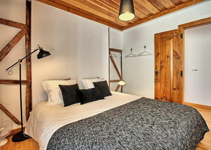 Localtraveling Alfama River View - Family شقة