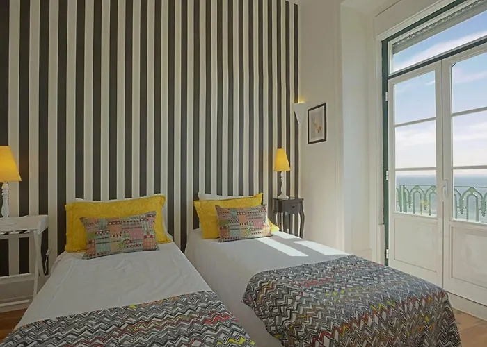 Localtraveling Alfama River View - Family * Lisboa