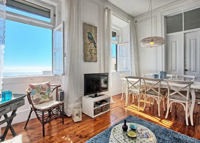 Localtraveling Alfama River View - Family * Lisboa