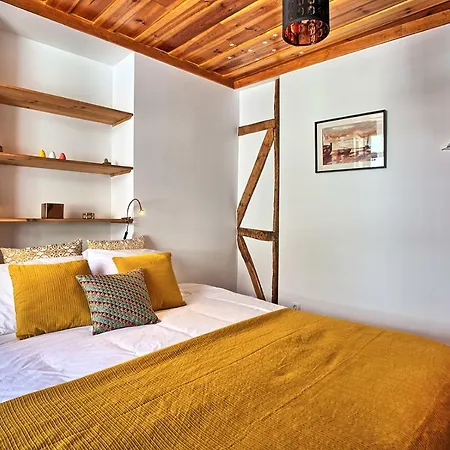 Localtraveling Alfama River View - Family Apartment Lisbon