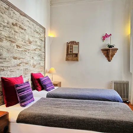 Localtraveling Alfama River View - Family Apartament