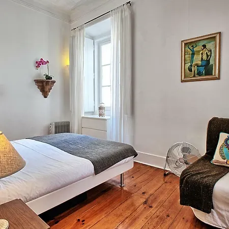 Localtraveling Alfama River View - Family Apartament *