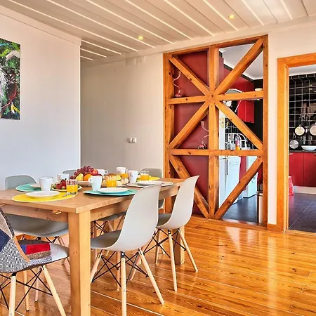 Localtraveling Alfama River View - Family Apartament *