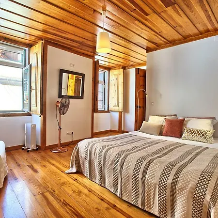 Localtraveling Alfama River View - Family Apartament