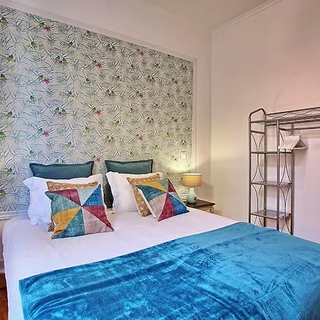 Localtraveling Alfama River View - Family Apartament