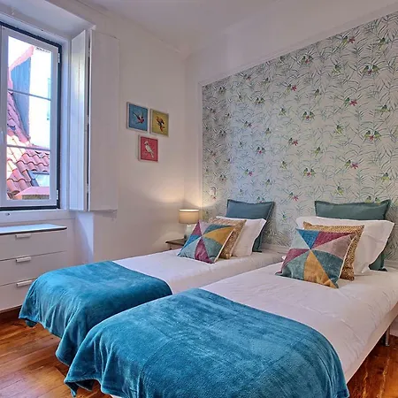 Localtraveling Alfama River View - Family דירה *