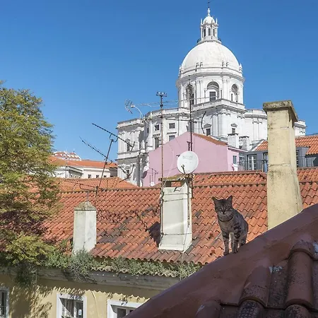 Localtraveling Alfama River View - Family Apartamento